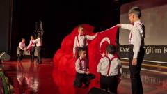 Evrensel Kolej